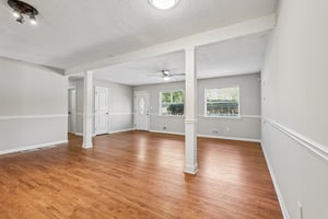 Stroud Dr SE-S0110-010.jpg