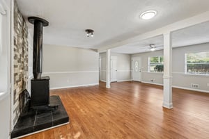 Stroud Dr SE-S0110-015.jpg