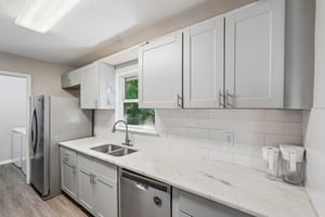 Stroud Dr SE-S0110-019.jpg