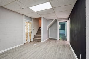 Stroud Dr SE-S0110-040.jpg