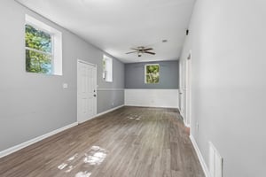 Stroud Dr SE-S0110-044.jpg