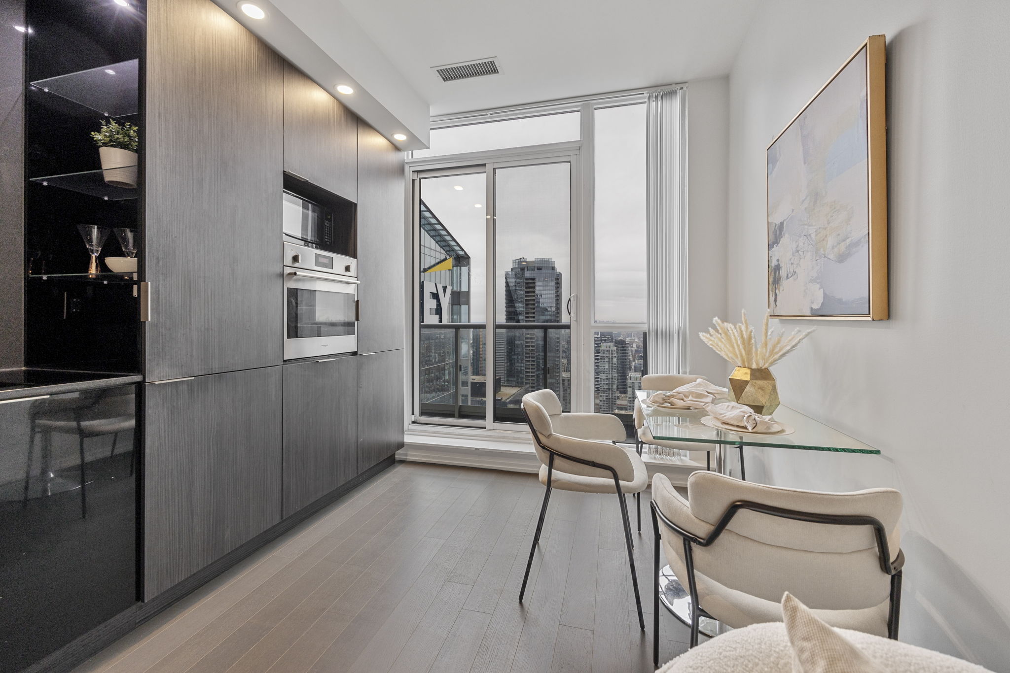 Toronto property showcase — delivered property photograph 6
