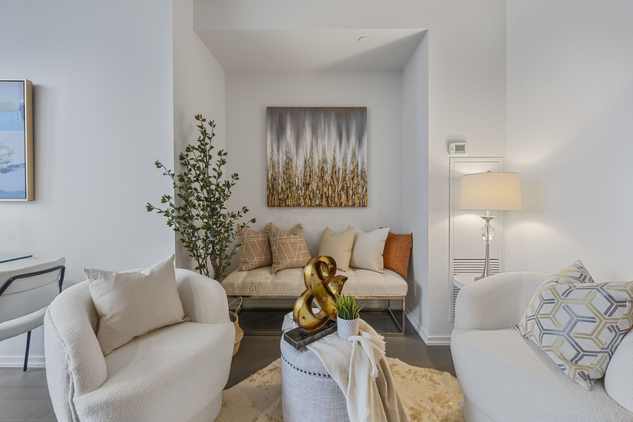 Toronto property showcase — delivered property photograph 10
