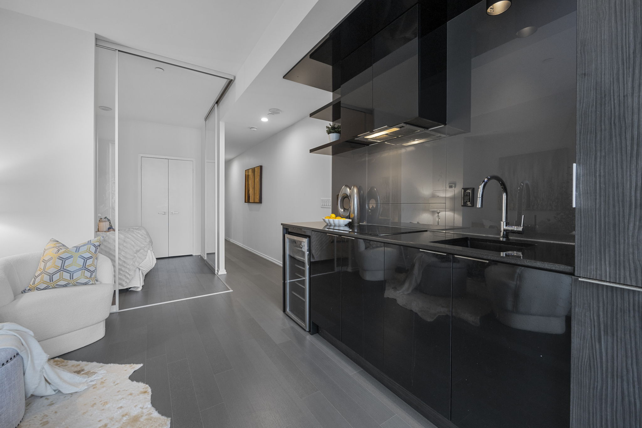 Toronto property showcase — delivered property photograph 13