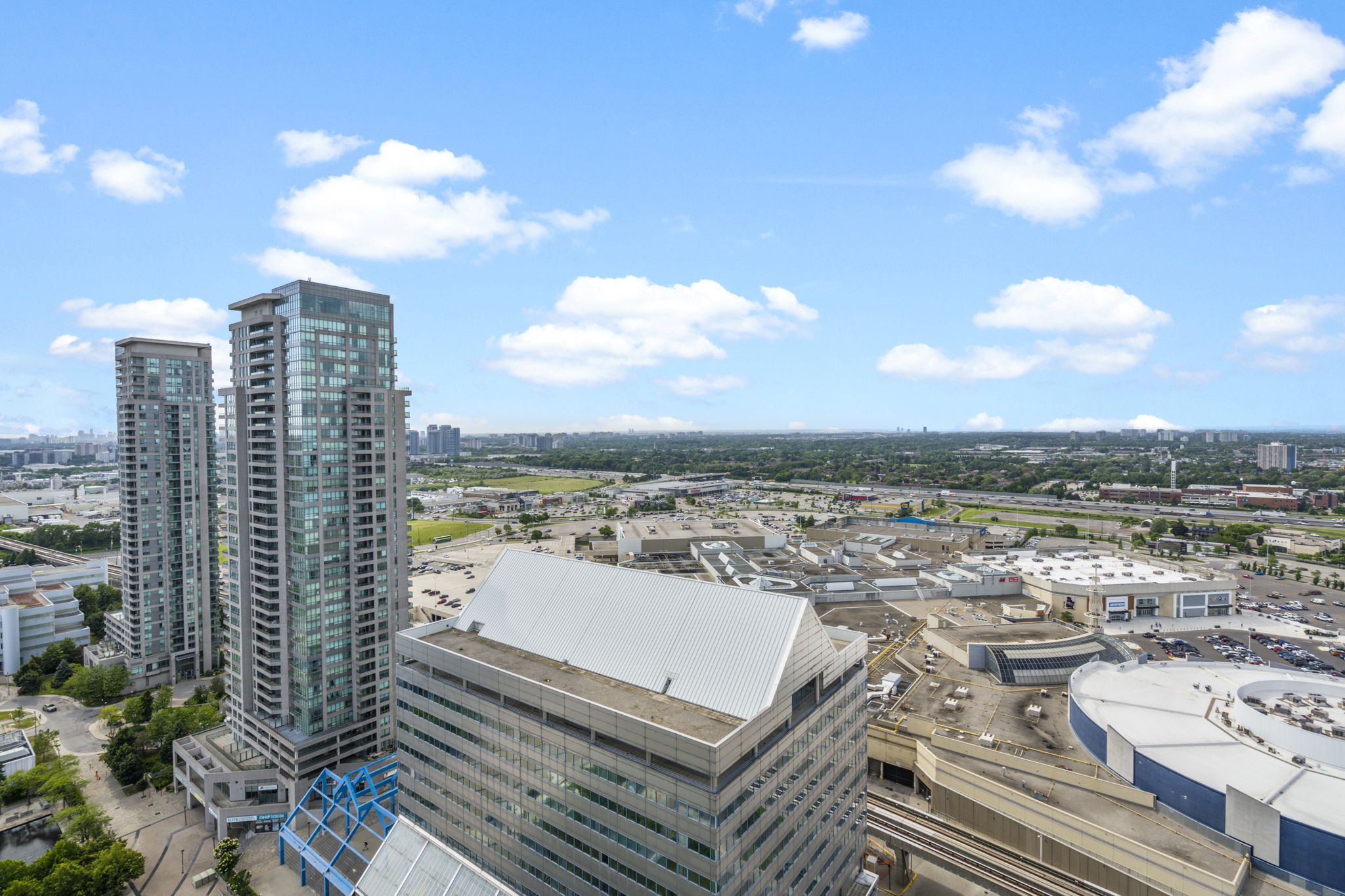 70 Town Centre Court Toronto, ON M1P 0B2