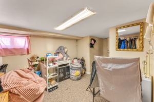 70 Ward Ave, Hamilton, ON L8S 2E9, Canada Photo 30