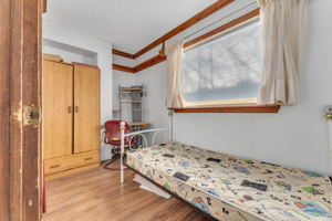 70 Ward Ave, Hamilton, ON L8S 2E9, Canada Photo 11