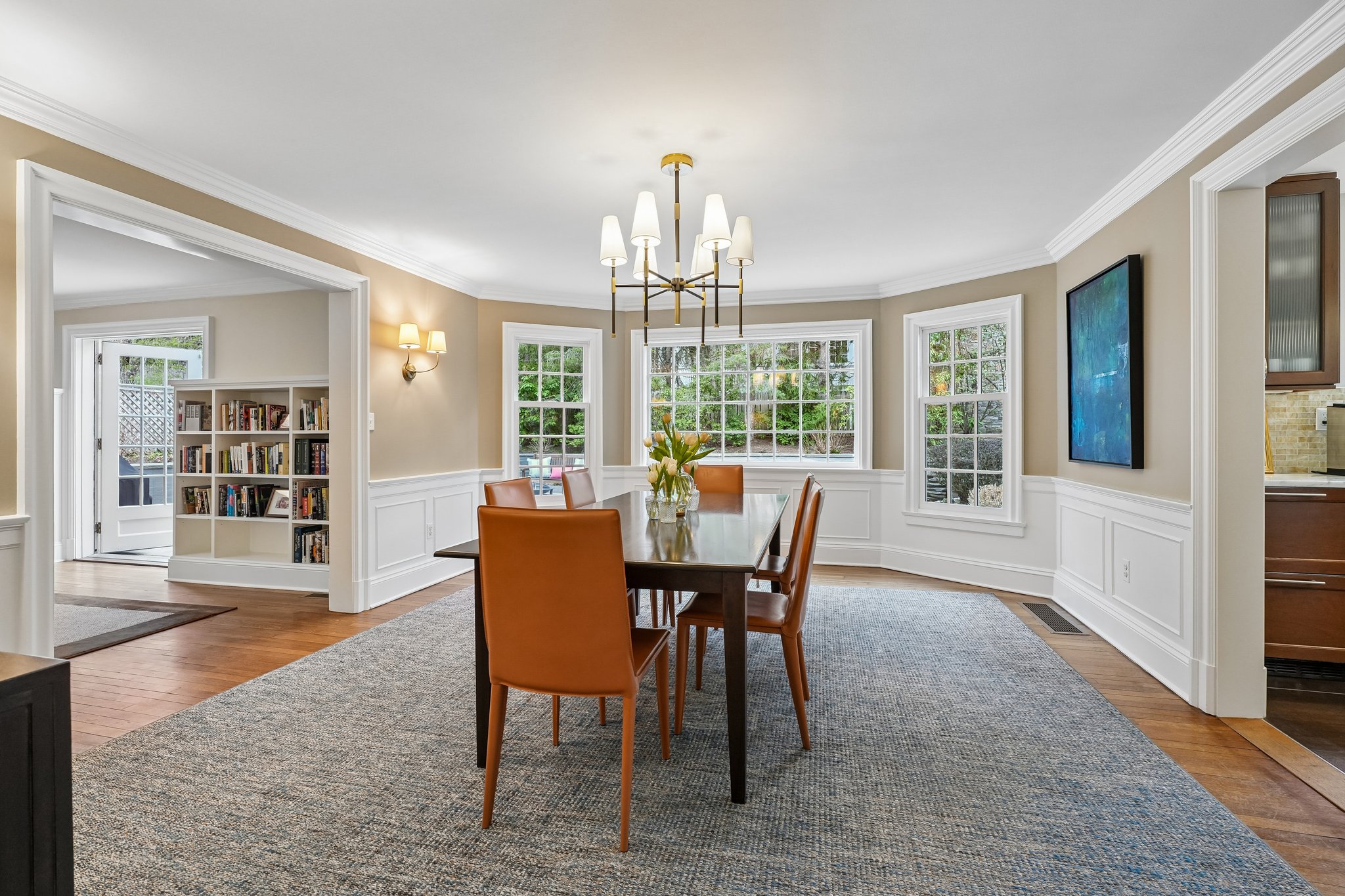 Beautiful views of the patio and gardens.