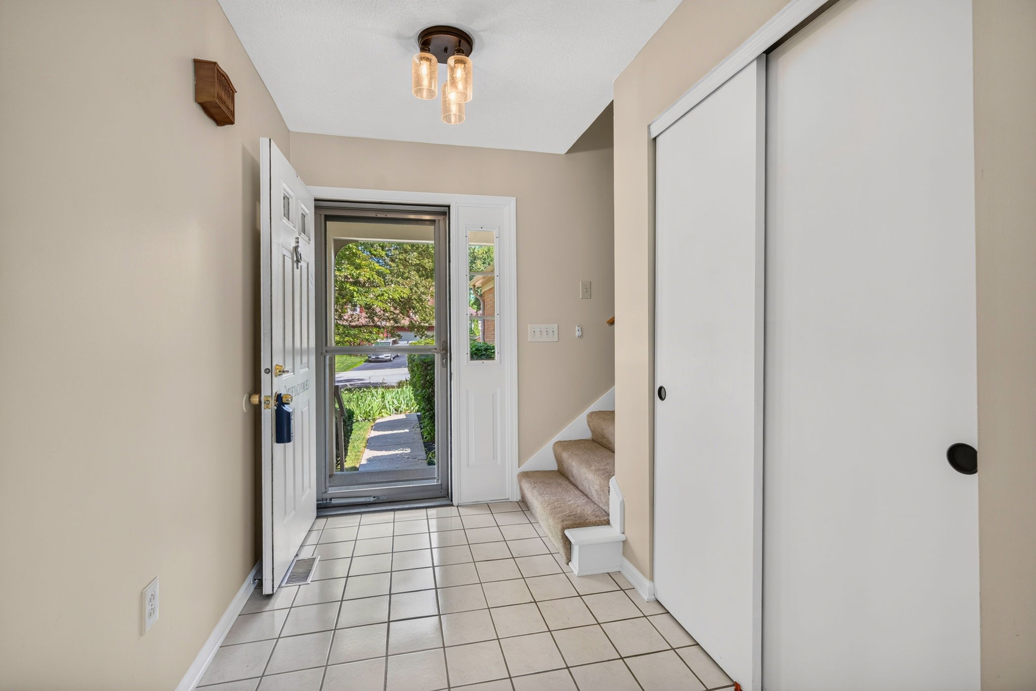 700 Andrea Ln 51