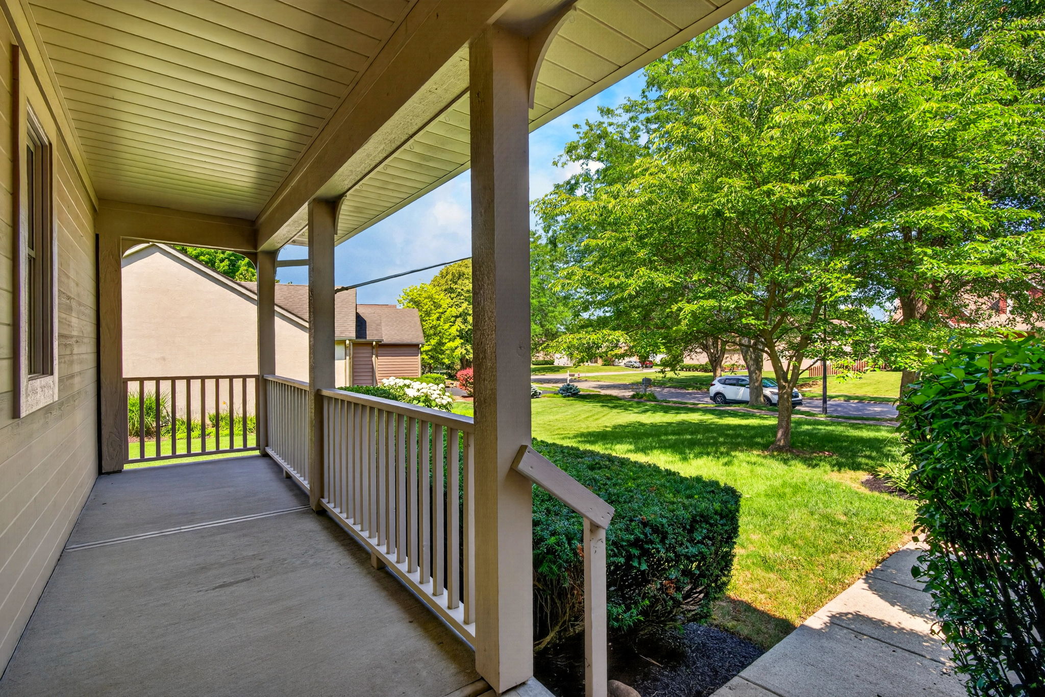 700 Andrea Ln 52