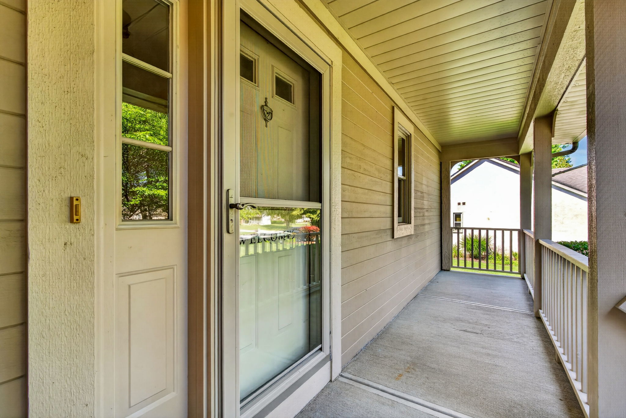 700 Andrea Ln 53
