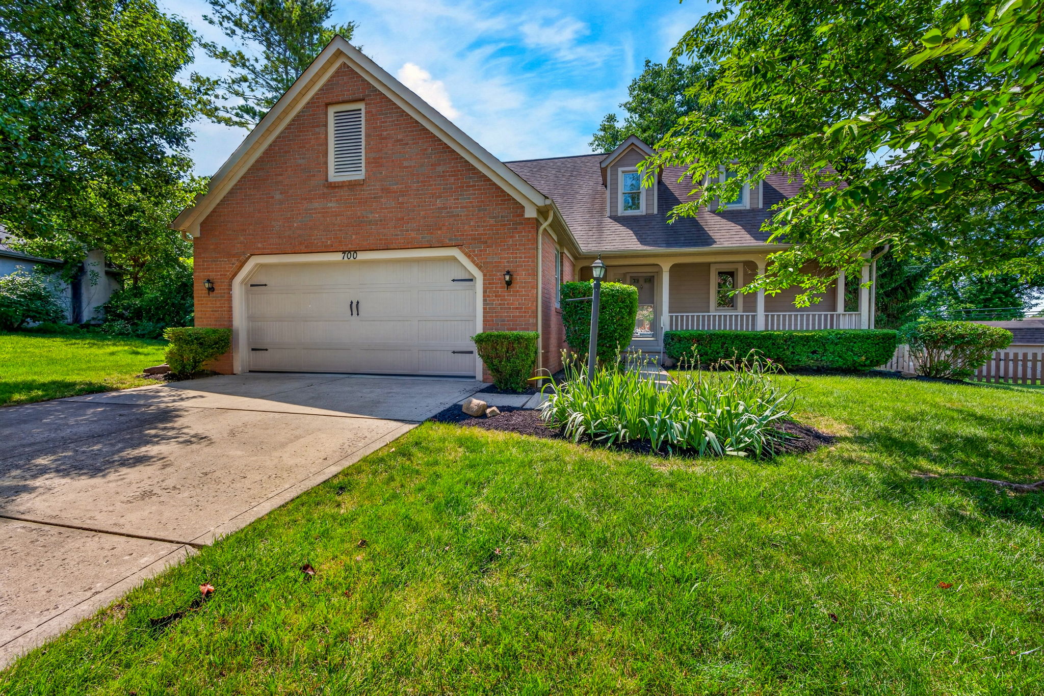 700 Andrea Ln 56