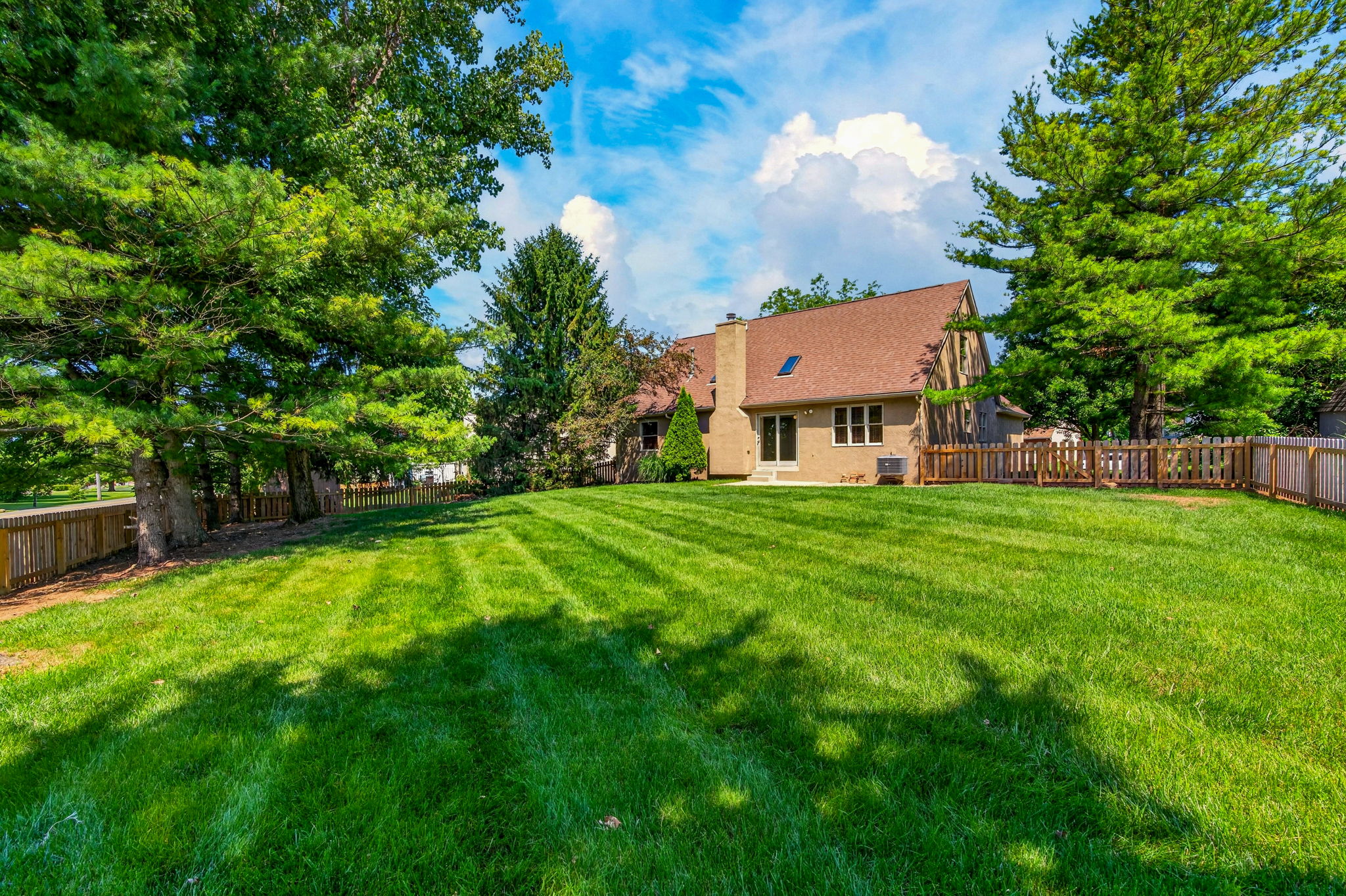700 Andrea Ln 63
