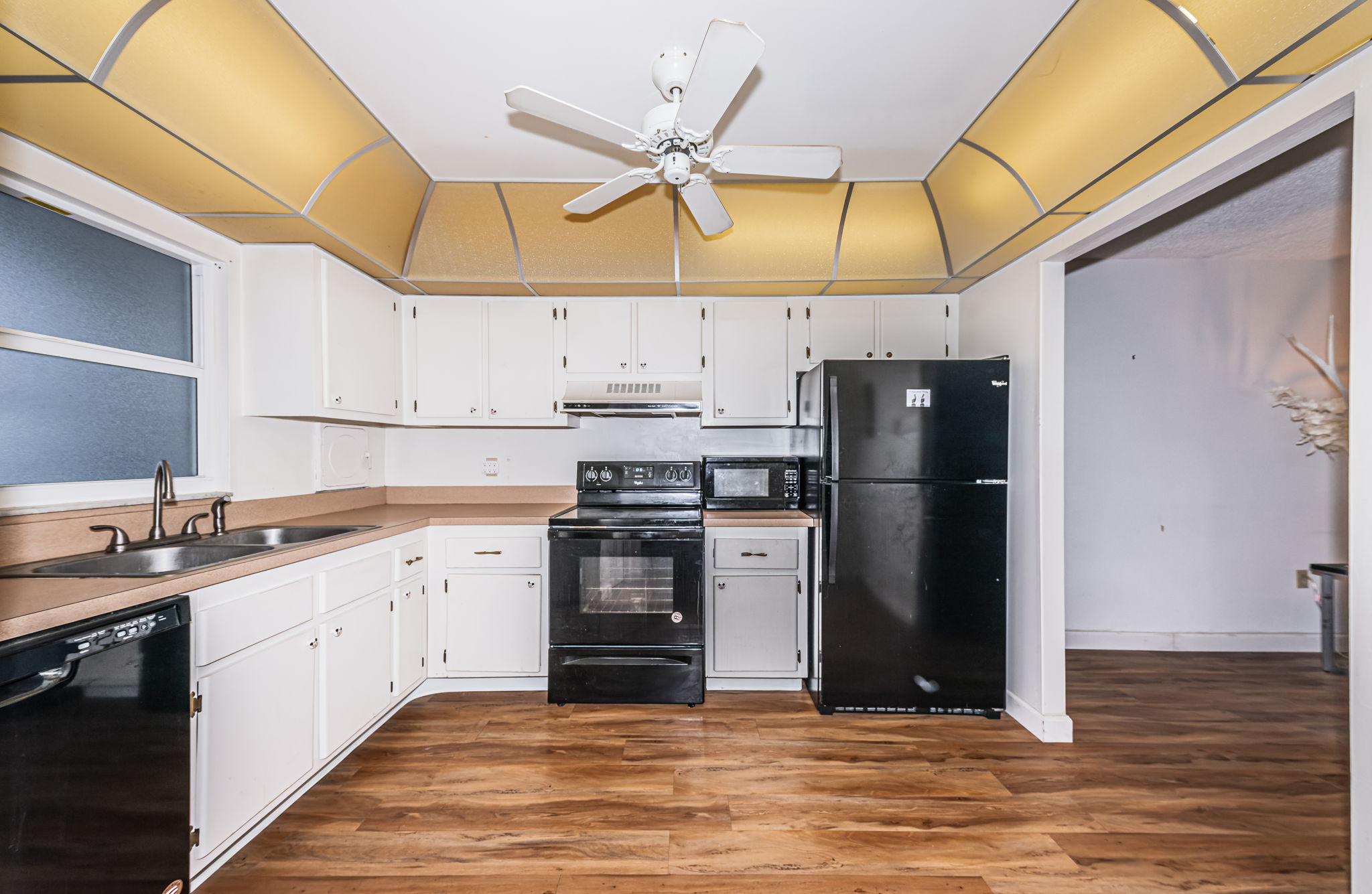 Kitchen 3