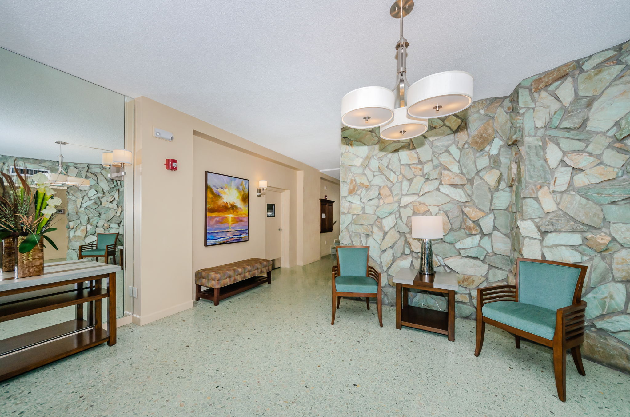 Harbour Hill Lobby  1-1