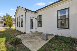  Photo 48