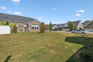  Photo 53