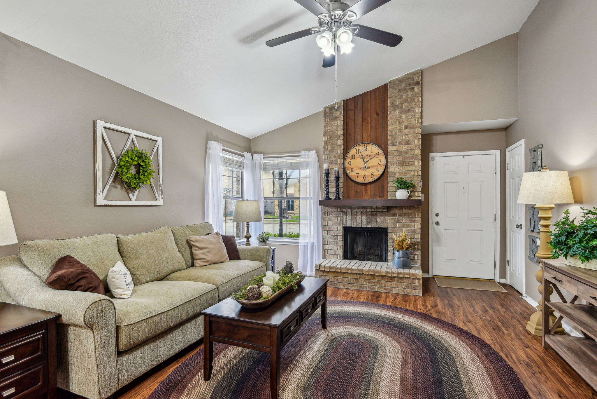 Meadow Arbor Ln-008