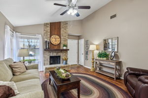 Meadow Arbor Ln-011