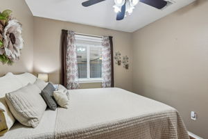 Meadow Arbor Ln-026