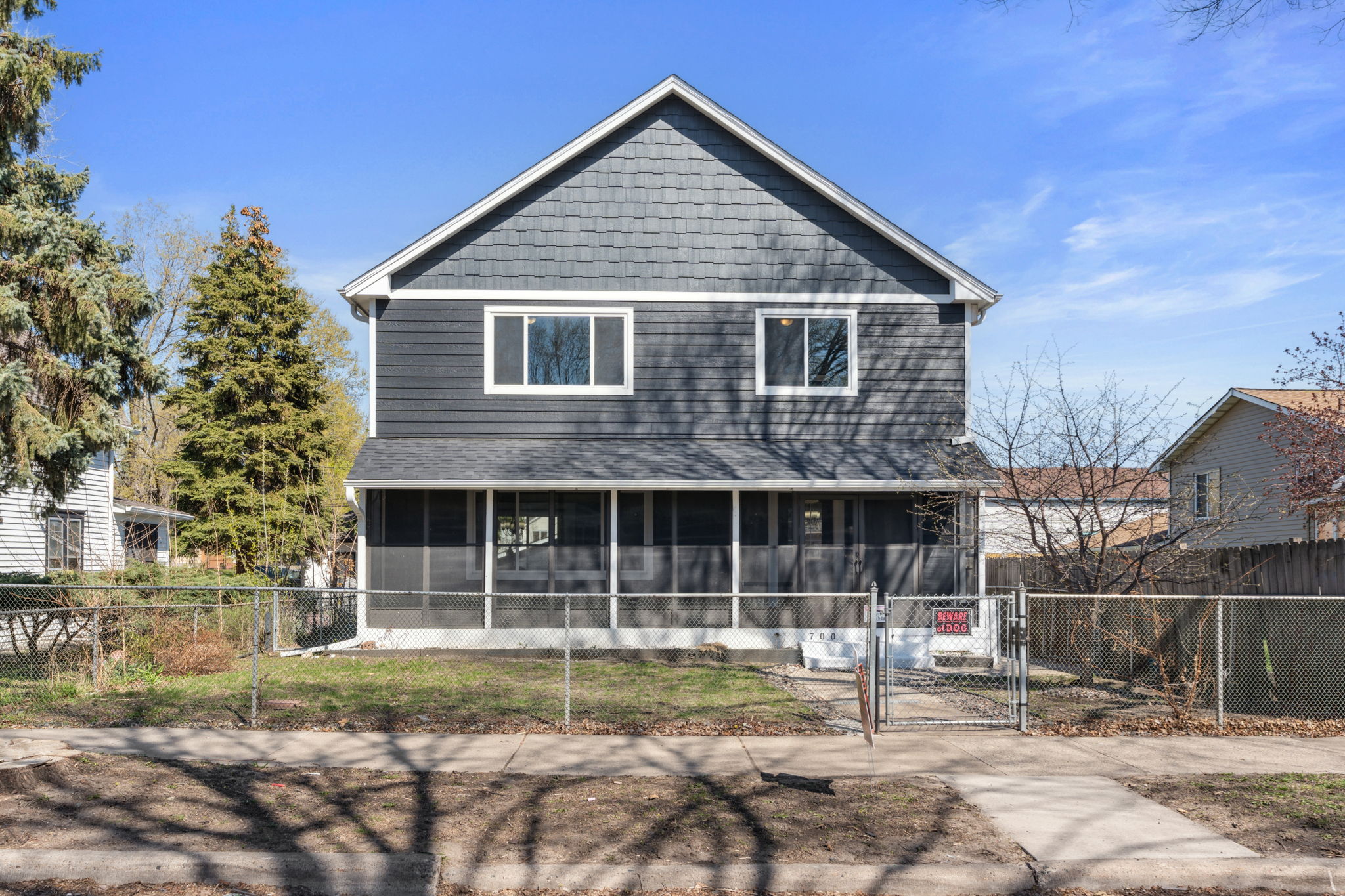 700 N Morgan Ave