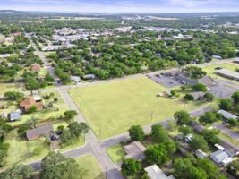 700 N Rhomberg St, Burnet, TX 78611, USA Photo 33