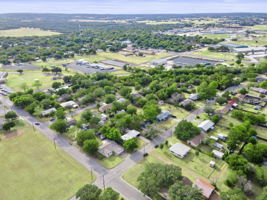 700 N Rhomberg St, Burnet, TX 78611, USA Photo 34