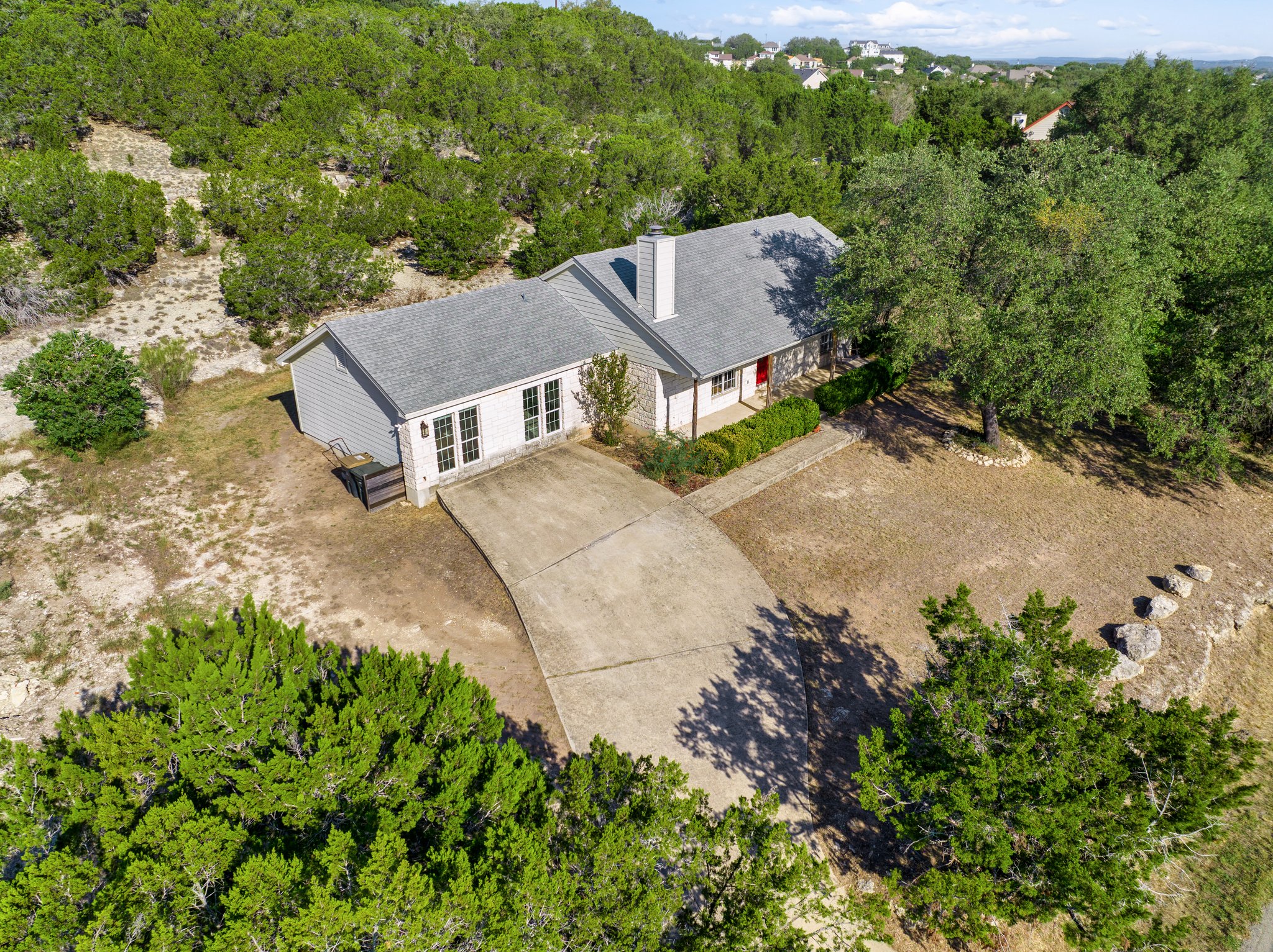 700 Newport Dr, Spicewood, TX 78669, USA Photo 3