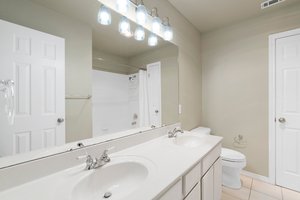 700 Newport Dr, Spicewood, TX 78669, USA Photo 16