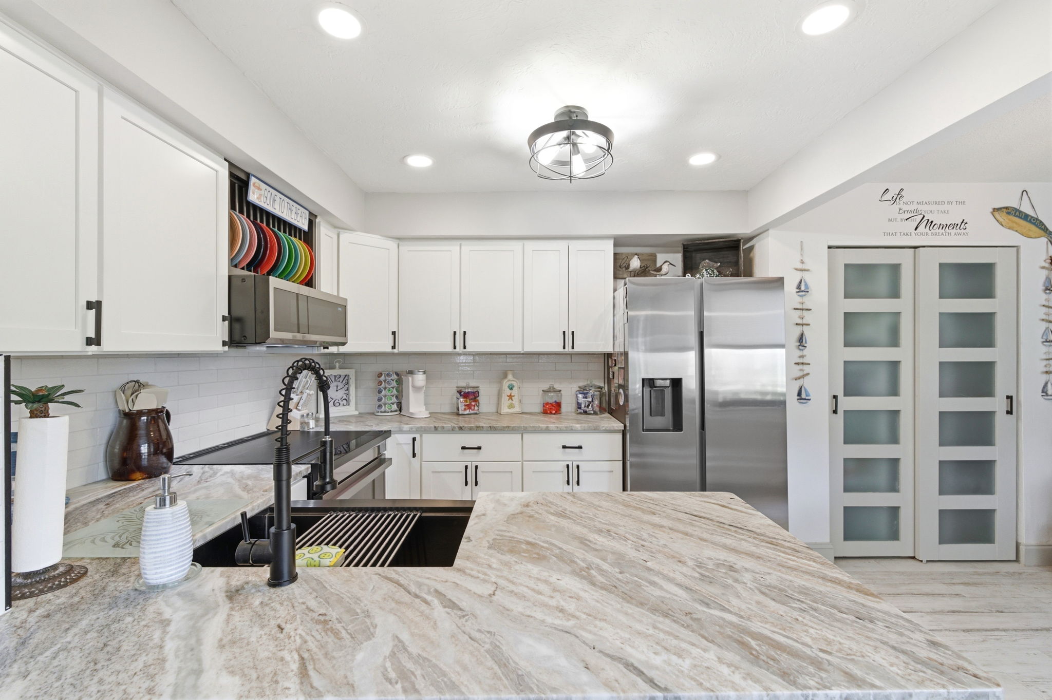 Interiors (3)