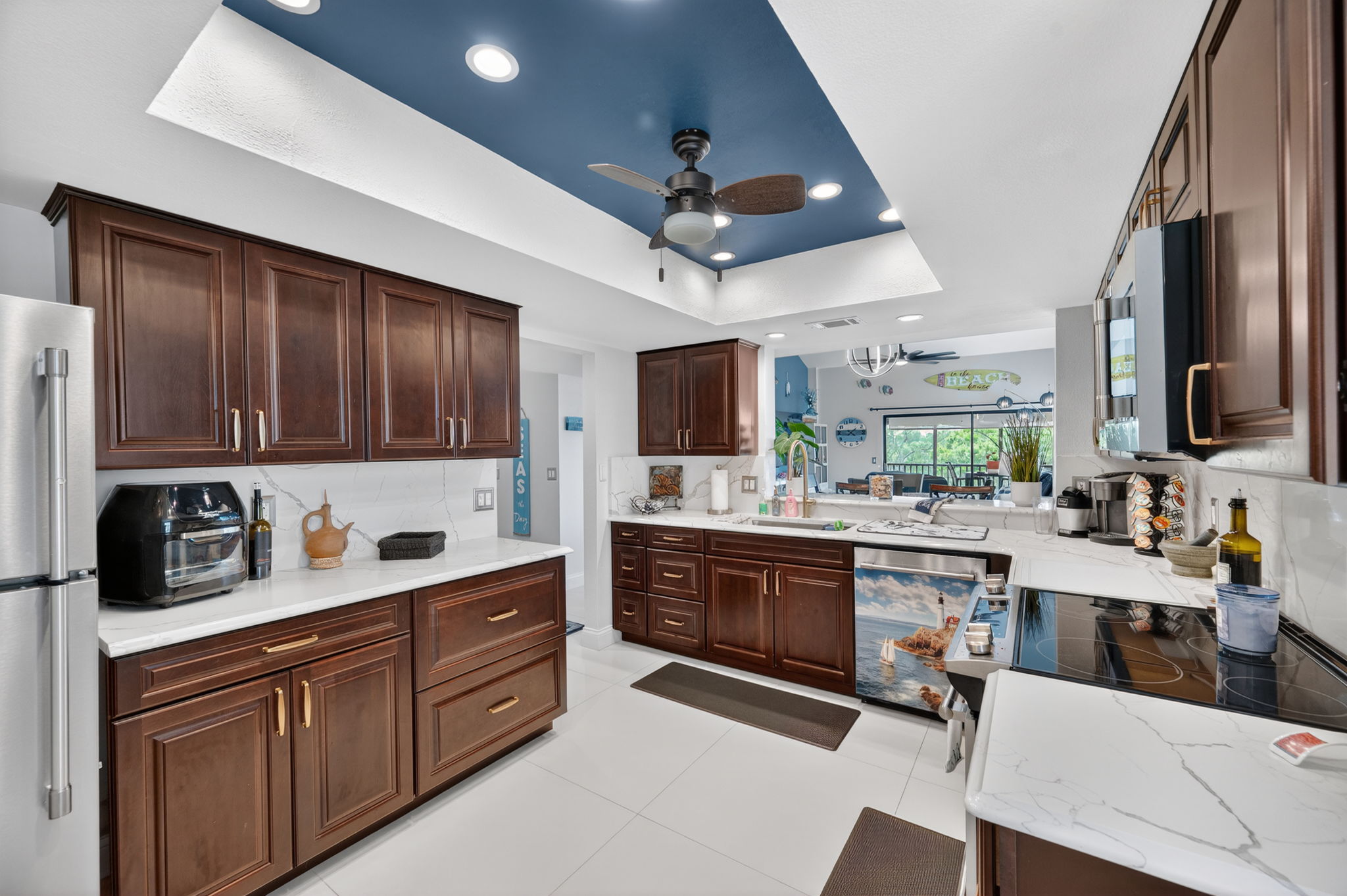 Interiors (5)