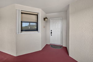  Photo 0