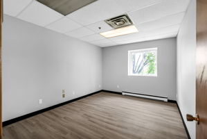  Photo 38