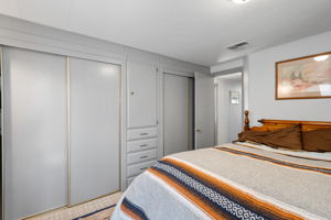 Primary Bedroom_2