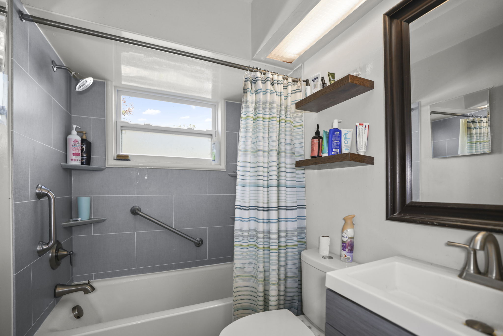 Bathroom - 495A4143 Updated