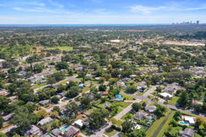 Back Drone - DJI_0108 (1)