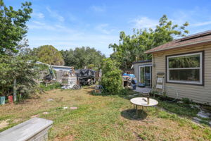 Backyard - 495A8817 (1)