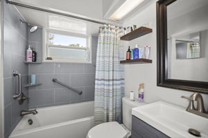 Bathroom - 495A4147 Updated