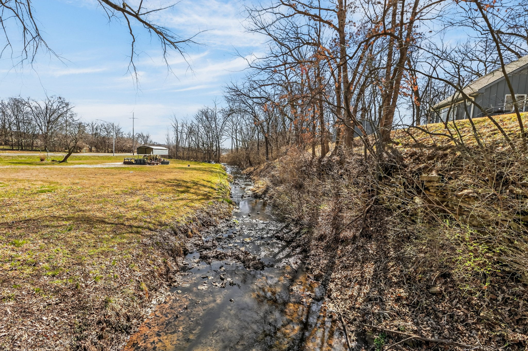 7000 NW Waukomis Dr-009