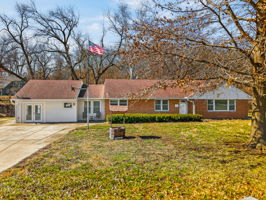 7000 NW Waukomis Dr-001