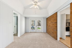 7000 NW Waukomis Dr-029