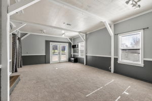 7000 NW Waukomis Dr-031