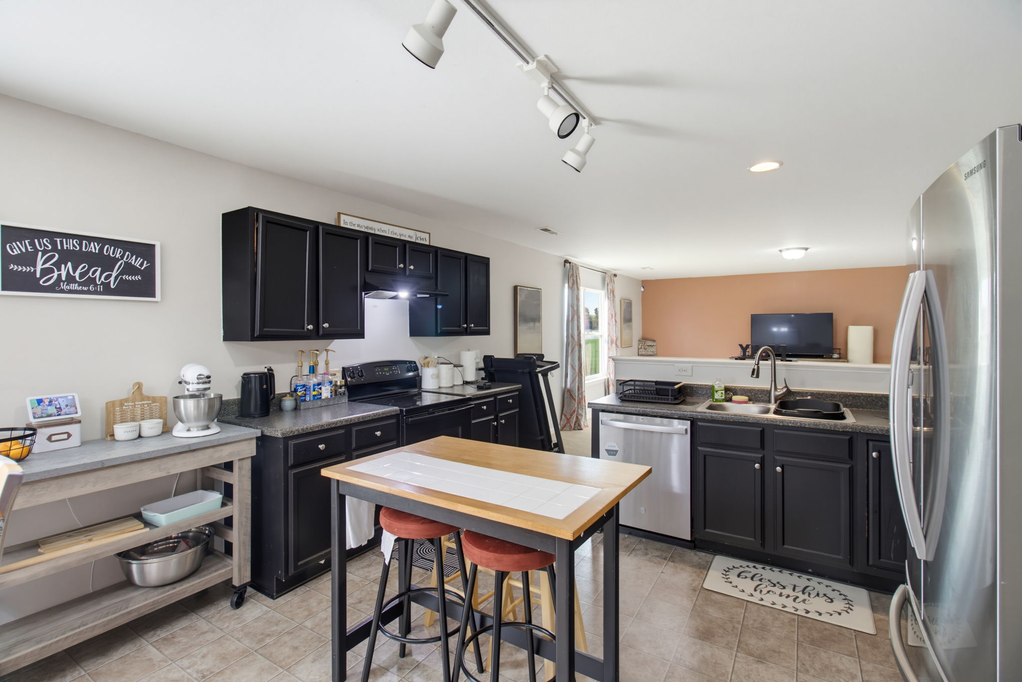 7000 Texas Blvd-22