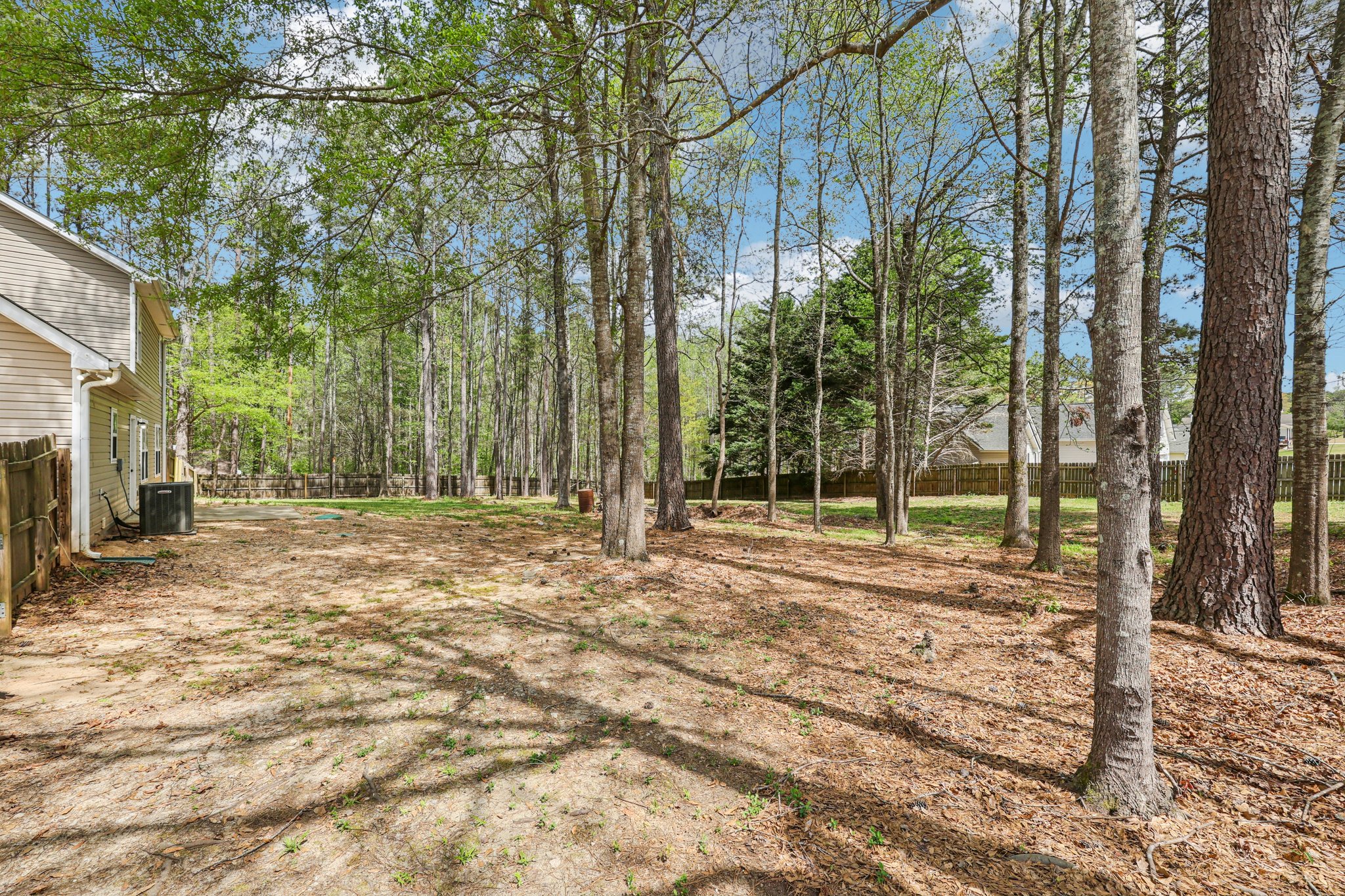 Greenridge Dr-S0204-037.jpg