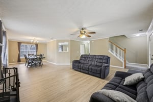 Greenridge Dr-S0204-013.jpg