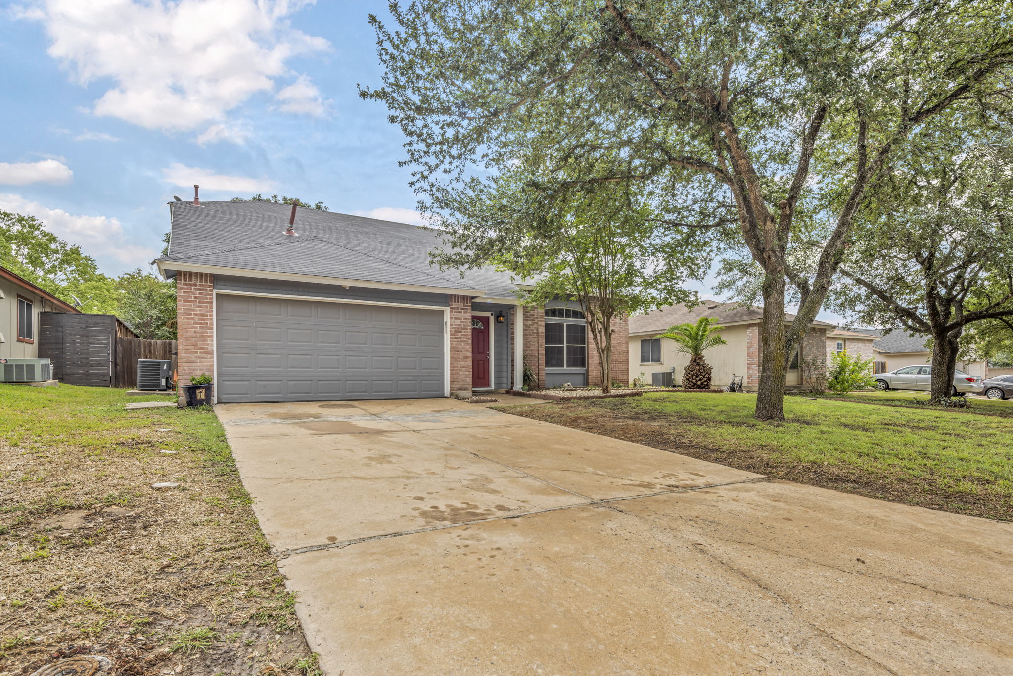 7001 Hewers Dr, Del Valle, TX 78617