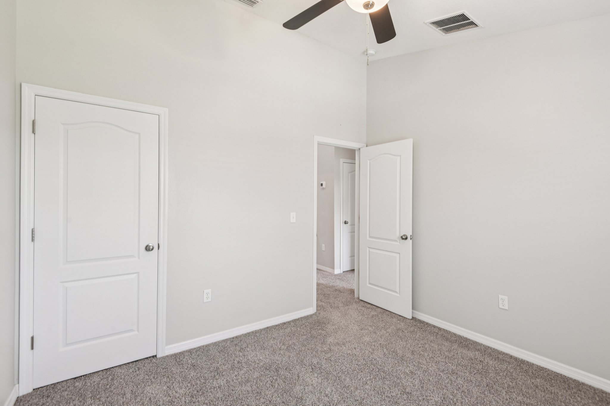 Interbay Blvd 203-1406-024.jpg