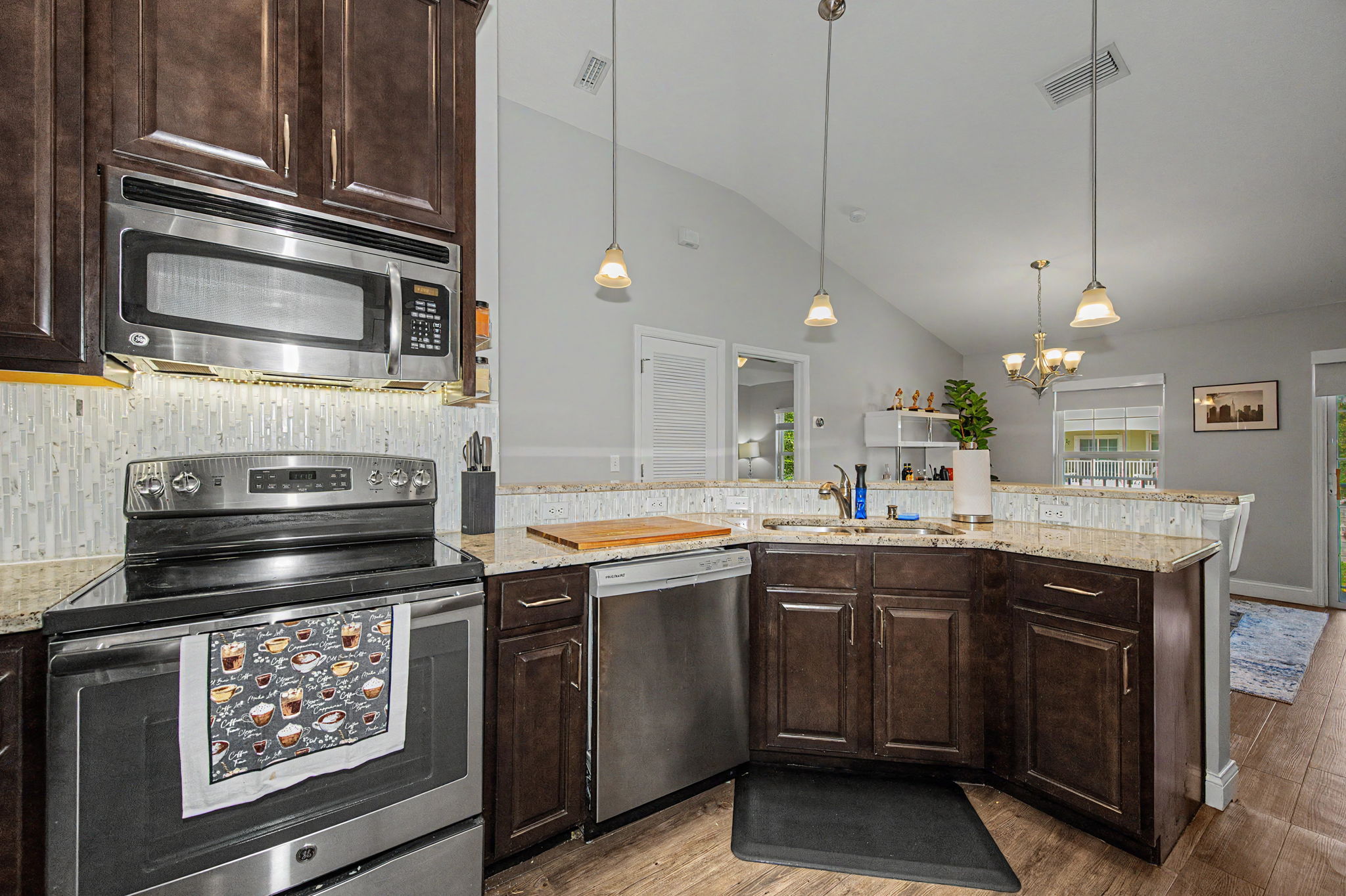 Kitchen 3