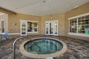 Hot Tub 2
