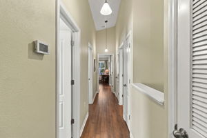 012_F8_7001 Interbay Blvd